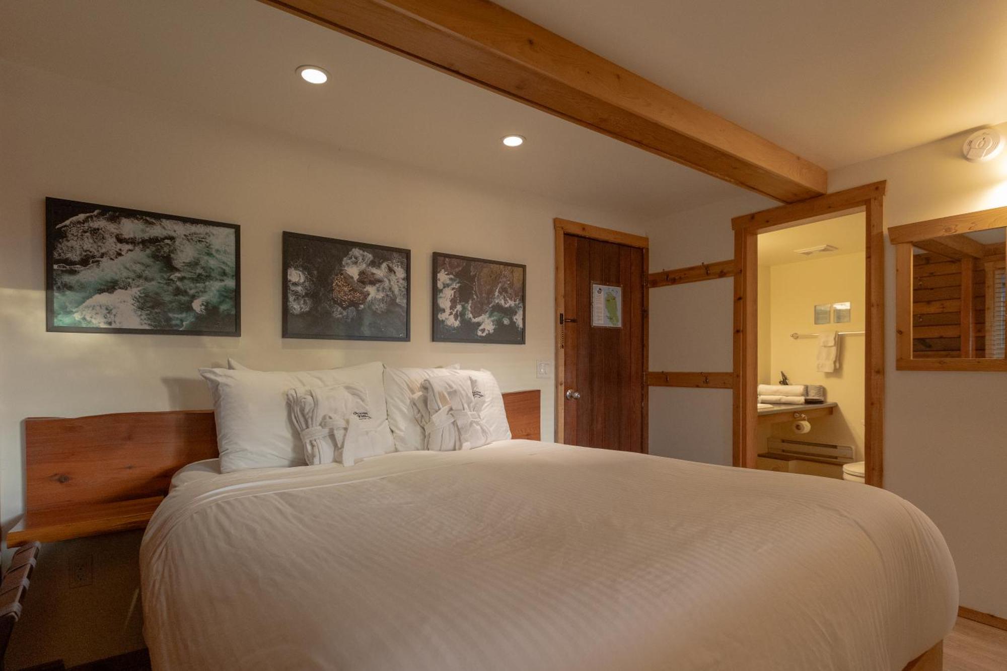 Ocean Village Resort Tofino Dış mekan fotoğraf